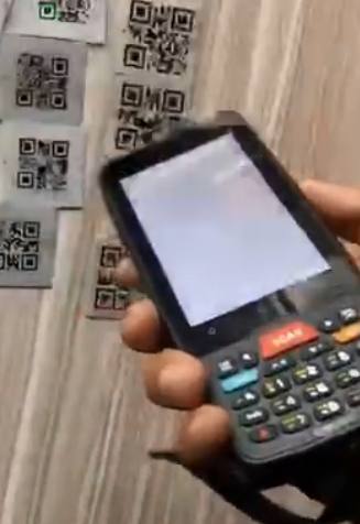 艾韦迅 IVY680智能手持终端PDA扫描铭牌印刷二维码.png